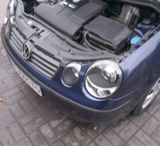 Синій Фольксваген Поло, об'ємом двигуна 1.2 л та пробігом 220 тис. км за 4300 $, фото 5 на Automoto.ua