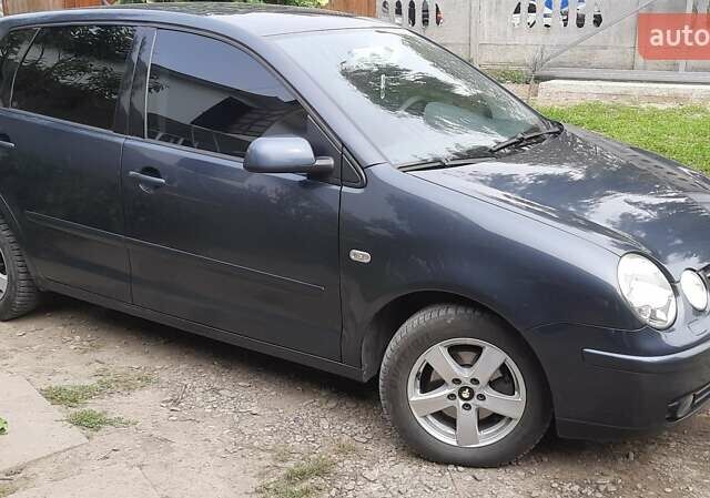 Синий Фольксваген Поло, объемом двигателя 1.4 л и пробегом 230 тыс. км за 3750 $, фото 11 на Automoto.ua