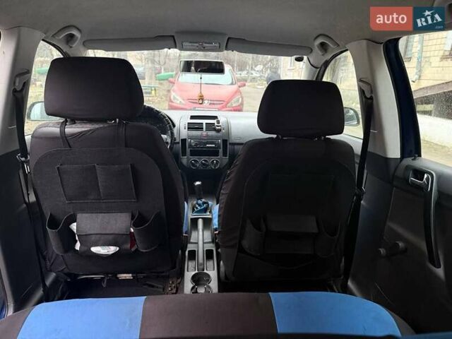 Синий Фольксваген Поло, объемом двигателя 1.2 л и пробегом 219 тыс. км за 3000 $, фото 2 на Automoto.ua