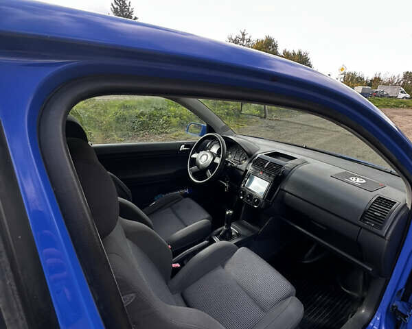 Синій Фольксваген Поло, об'ємом двигуна 1.2 л та пробігом 330 тис. км за 2650 $, фото 9 на Automoto.ua