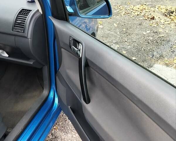 Синій Фольксваген Поло, об'ємом двигуна 1.4 л та пробігом 100 тис. км за 5800 $, фото 5 на Automoto.ua