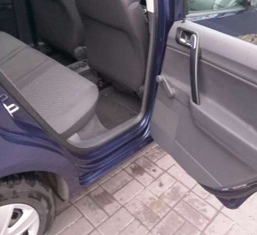 Синій Фольксваген Поло, об'ємом двигуна 1.2 л та пробігом 220 тис. км за 4300 $, фото 7 на Automoto.ua