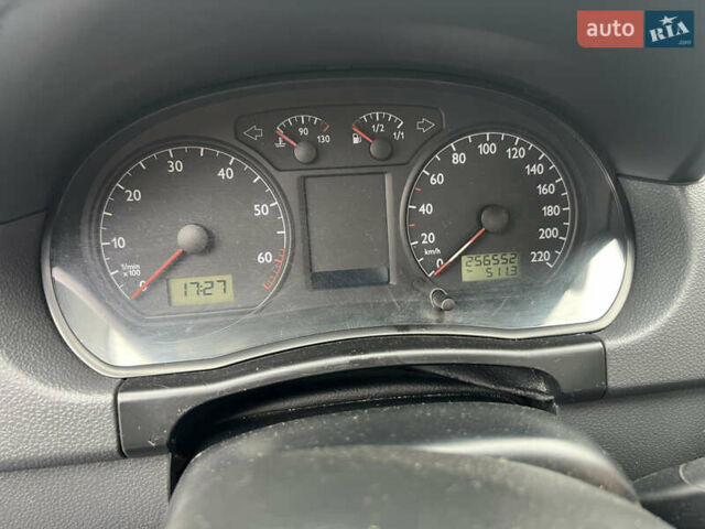 Синій Фольксваген Поло, об'ємом двигуна 1.4 л та пробігом 256 тис. км за 3299 $, фото 3 на Automoto.ua