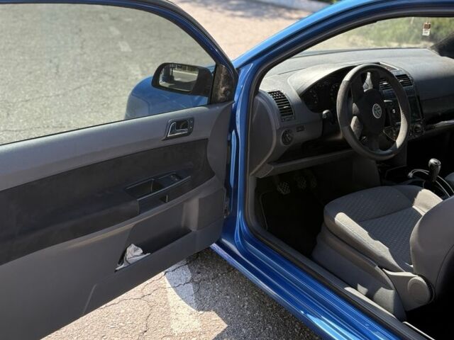 Синий Фольксваген Поло, объемом двигателя 1.2 л и пробегом 172 тыс. км за 3899 $, фото 7 на Automoto.ua