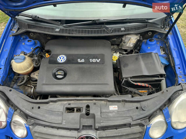 Синій Фольксваген Поло, об'ємом двигуна 1.4 л та пробігом 256 тис. км за 3299 $, фото 1 на Automoto.ua