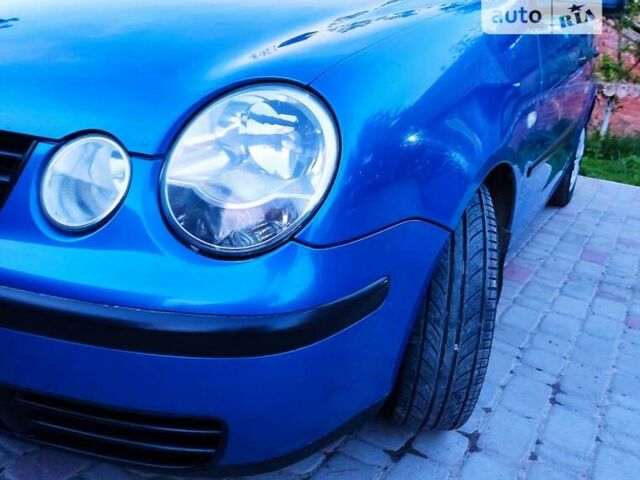 Синій Фольксваген Поло, об'ємом двигуна 1.4 л та пробігом 275 тис. км за 3800 $, фото 25 на Automoto.ua