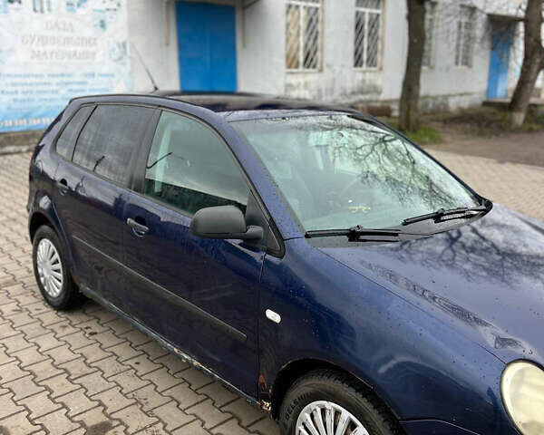 Синий Фольксваген Поло, объемом двигателя 1.4 л и пробегом 353 тыс. км за 2350 $, фото 1 на Automoto.ua