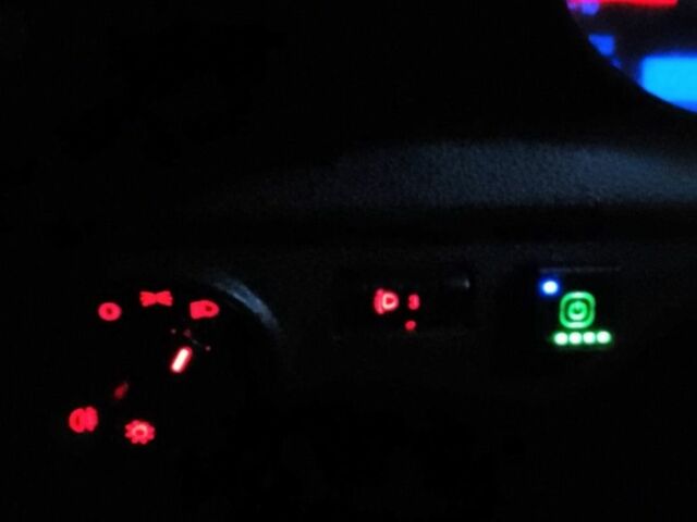 Синий Фольксваген Поло, объемом двигателя 1.4 л и пробегом 250 тыс. км за 3300 $, фото 10 на Automoto.ua