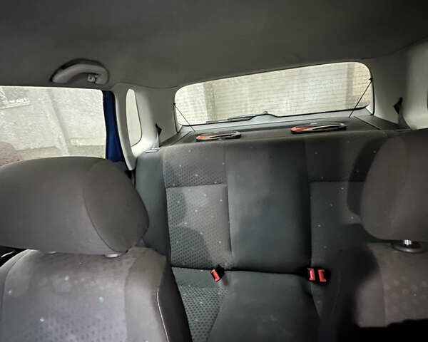 Синий Фольксваген Поло, объемом двигателя 1.4 л и пробегом 225 тыс. км за 3700 $, фото 10 на Automoto.ua