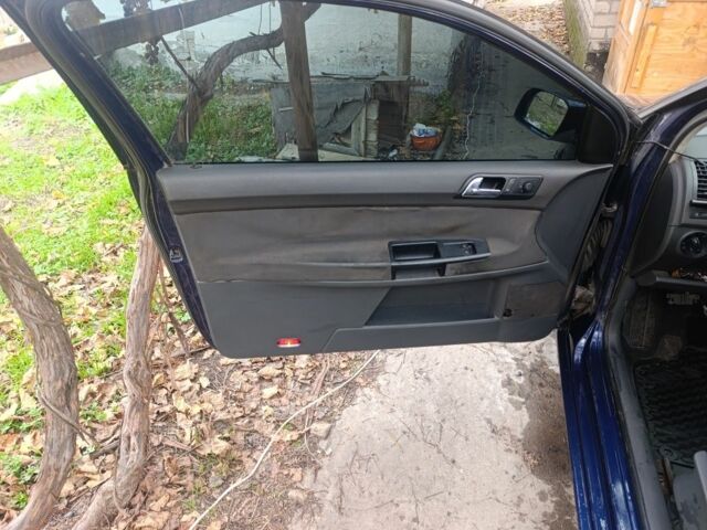 Синій Фольксваген Поло, об'ємом двигуна 2 л та пробігом 450 тис. км за 1000 $, фото 4 на Automoto.ua