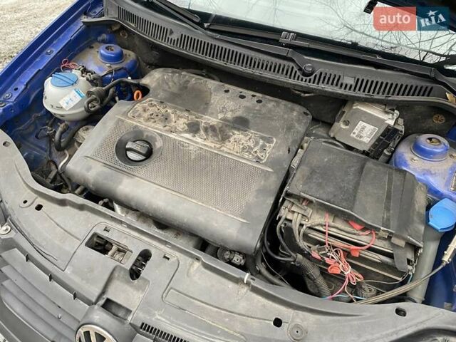 Синий Фольксваген Поло, объемом двигателя 1.39 л и пробегом 278 тыс. км за 4100 $, фото 4 на Automoto.ua