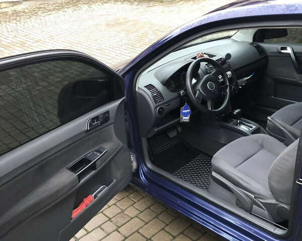 Синий Фольксваген Поло, объемом двигателя 1.39 л и пробегом 131 тыс. км за 4950 $, фото 6 на Automoto.ua