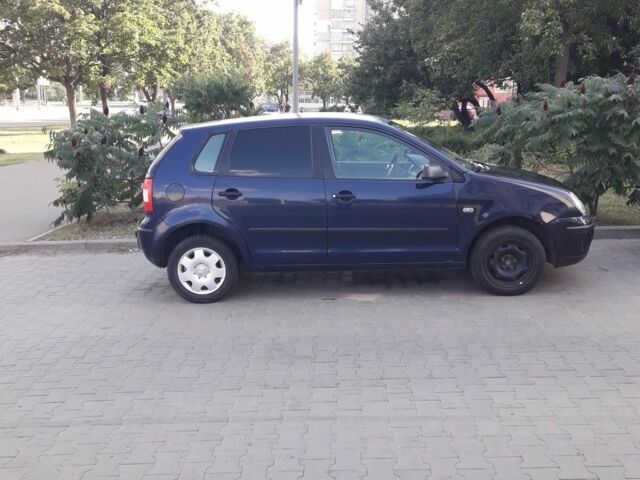 Синий Фольксваген Поло, объемом двигателя 1.9 л и пробегом 316 тыс. км за 3500 $, фото 2 на Automoto.ua