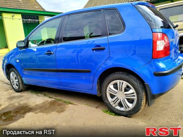 Синий Фольксваген Поло, объемом двигателя 1.4 л и пробегом 180 тыс. км за 3450 $, фото 2 на Automoto.ua