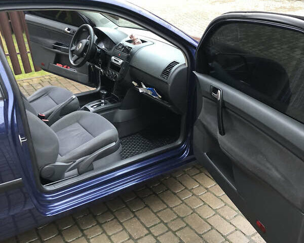 Синий Фольксваген Поло, объемом двигателя 1.39 л и пробегом 131 тыс. км за 4950 $, фото 10 на Automoto.ua