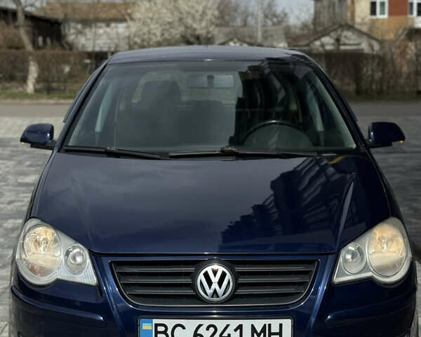 Синій Фольксваген Поло, об'ємом двигуна 1.42 л та пробігом 249 тис. км за 4100 $, фото 18 на Automoto.ua