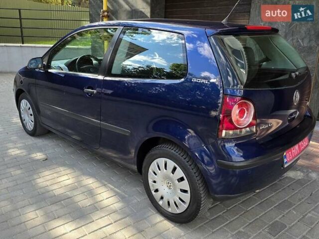 Синий Фольксваген Поло, объемом двигателя 1.4 л и пробегом 171 тыс. км за 5500 $, фото 2 на Automoto.ua