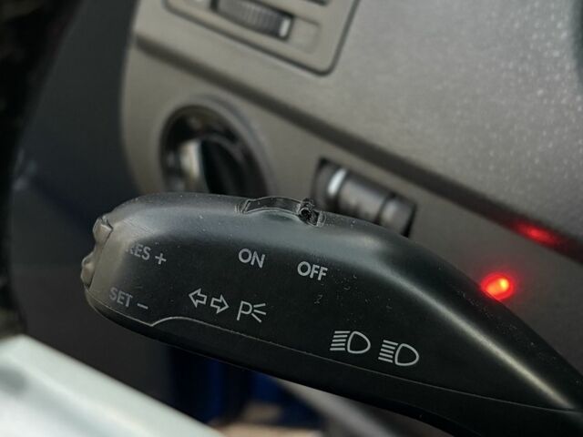 Синий Фольксваген Поло, объемом двигателя 1.9 л и пробегом 203 тыс. км за 4850 $, фото 22 на Automoto.ua