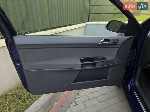 Синій Фольксваген Поло, об'ємом двигуна 1.39 л та пробігом 170 тис. км за 5699 $, фото 14 на Automoto.ua