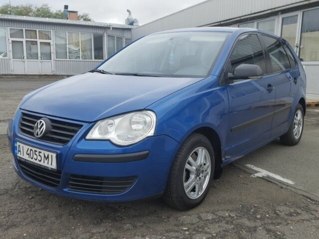 Синий Фольксваген Поло, объемом двигателя 1.4 л и пробегом 237 тыс. км за 3850 $, фото 5 на Automoto.ua