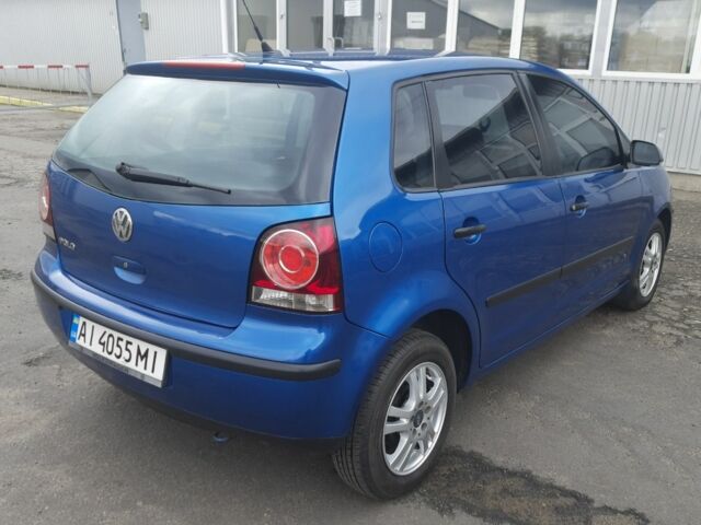 Синий Фольксваген Поло, объемом двигателя 1.4 л и пробегом 237 тыс. км за 3850 $, фото 8 на Automoto.ua