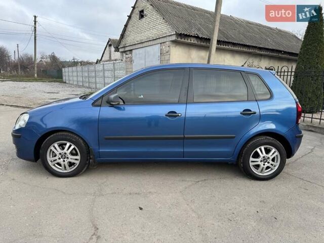 Синий Фольксваген Поло, объемом двигателя 1.39 л и пробегом 237 тыс. км за 4150 $, фото 2 на Automoto.ua