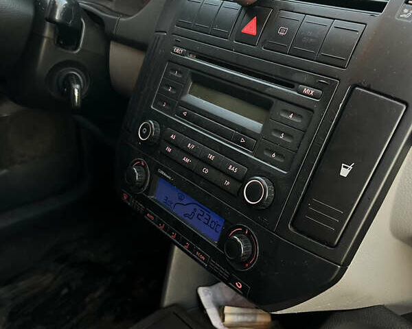 Синий Фольксваген Поло, объемом двигателя 1.2 л и пробегом 225 тыс. км за 2750 $, фото 14 на Automoto.ua