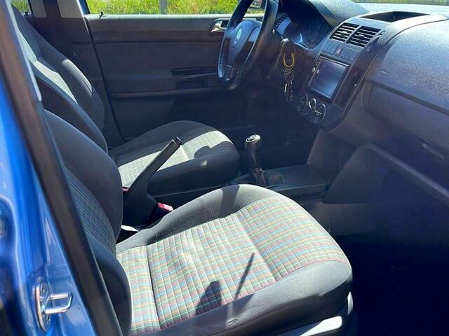 Синий Фольксваген Поло, объемом двигателя 1.4 л и пробегом 222 тыс. км за 3450 $, фото 4 на Automoto.ua