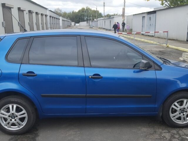 Синий Фольксваген Поло, объемом двигателя 1.4 л и пробегом 237 тыс. км за 3850 $, фото 7 на Automoto.ua