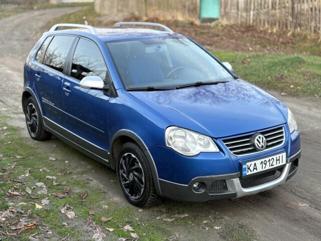 Синий Фольксваген Поло, объемом двигателя 1.9 л и пробегом 203 тыс. км за 4850 $, фото 1 на Automoto.ua