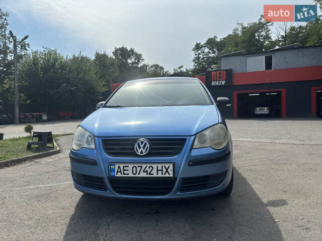 Синий Фольксваген Поло, объемом двигателя 1.39 л и пробегом 211 тыс. км за 4700 $, фото 1 на Automoto.ua