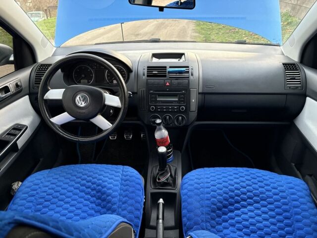 Синий Фольксваген Поло, объемом двигателя 1.9 л и пробегом 203 тыс. км за 4850 $, фото 13 на Automoto.ua