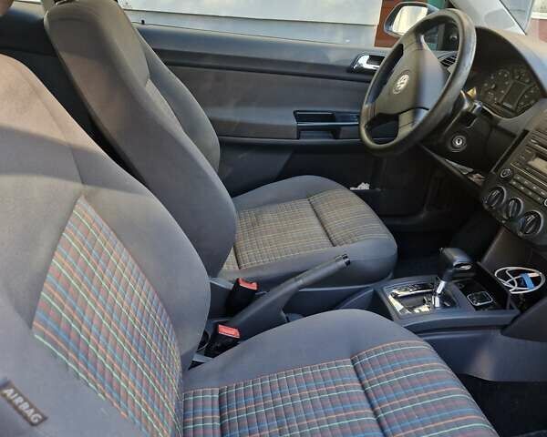 Синій Фольксваген Поло, об'ємом двигуна 1.39 л та пробігом 267 тис. км за 4500 $, фото 6 на Automoto.ua