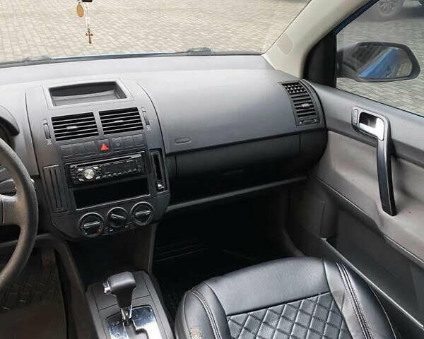 Синий Фольксваген Поло, объемом двигателя 1.39 л и пробегом 195 тыс. км за 5000 $, фото 8 на Automoto.ua