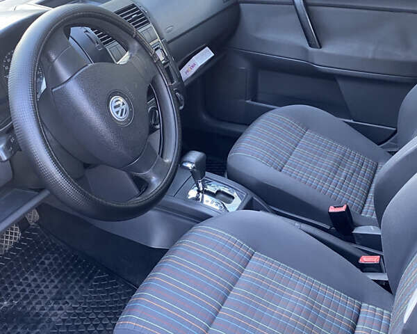 Синій Фольксваген Поло, об'ємом двигуна 1.4 л та пробігом 222 тис. км за 5300 $, фото 1 на Automoto.ua