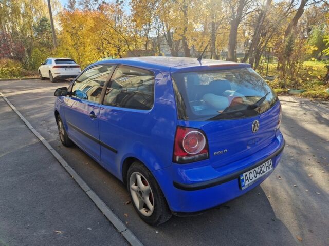 Синий Фольксваген Поло, объемом двигателя 1.4 л и пробегом 267 тыс. км за 4500 $, фото 1 на Automoto.ua