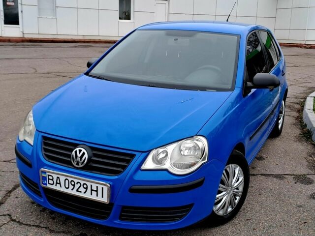 Синий Фольксваген Поло, объемом двигателя 1.2 л и пробегом 208 тыс. км за 3999 $, фото 5 на Automoto.ua
