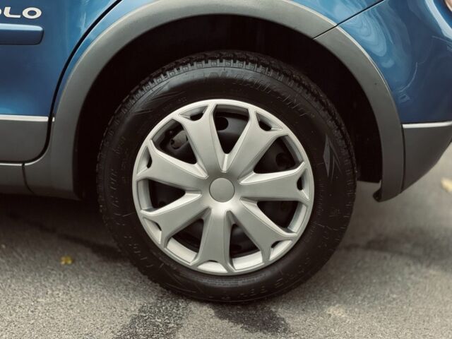 Синій Фольксваген Поло, об'ємом двигуна 0 л та пробігом 214 тис. км за 5799 $, фото 14 на Automoto.ua