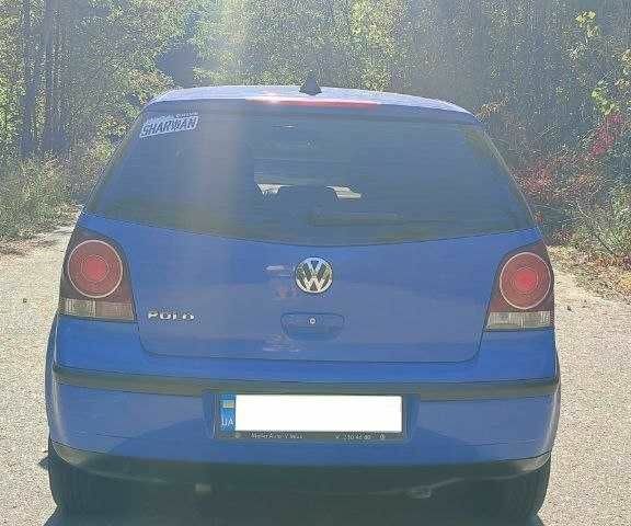 Синий Фольксваген Поло, объемом двигателя 1.2 л и пробегом 259 тыс. км за 3700 $, фото 2 на Automoto.ua