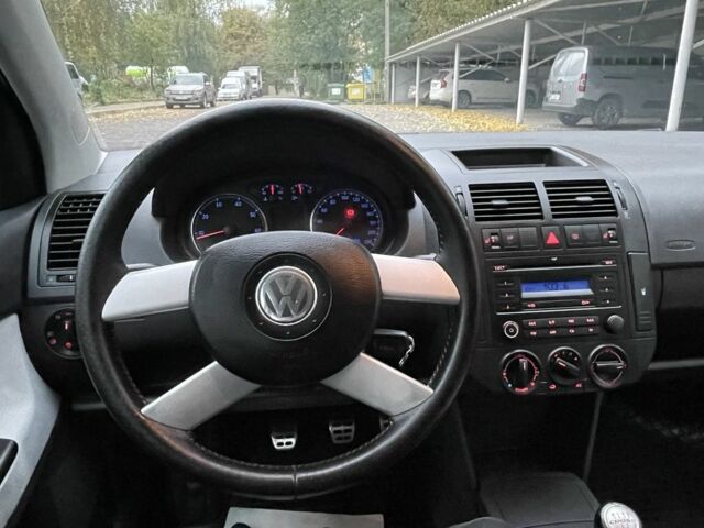 Синій Фольксваген Поло, об'ємом двигуна 0 л та пробігом 214 тис. км за 5799 $, фото 19 на Automoto.ua