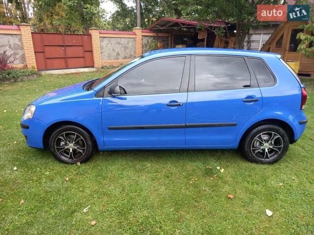 Синий Фольксваген Поло, объемом двигателя 1.4 л и пробегом 194 тыс. км за 4900 $, фото 9 на Automoto.ua