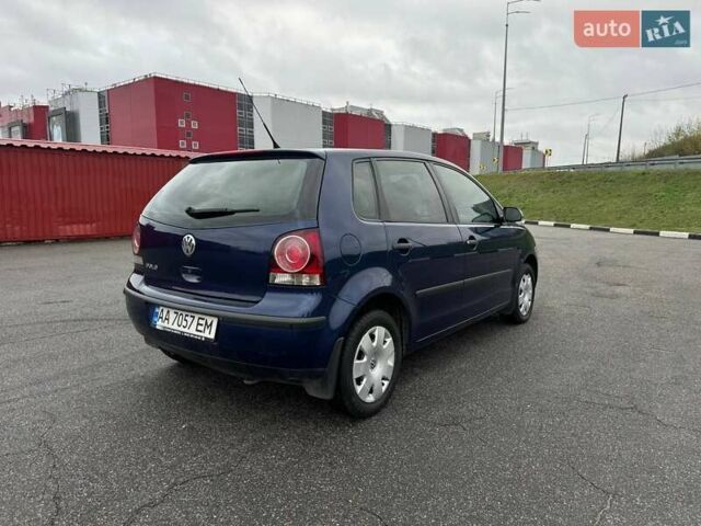 Синий Фольксваген Поло, объемом двигателя 1.4 л и пробегом 172 тыс. км за 4950 $, фото 6 на Automoto.ua