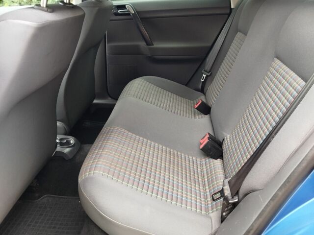 Синий Фольксваген Поло, объемом двигателя 1.4 л и пробегом 185 тыс. км за 5800 $, фото 17 на Automoto.ua