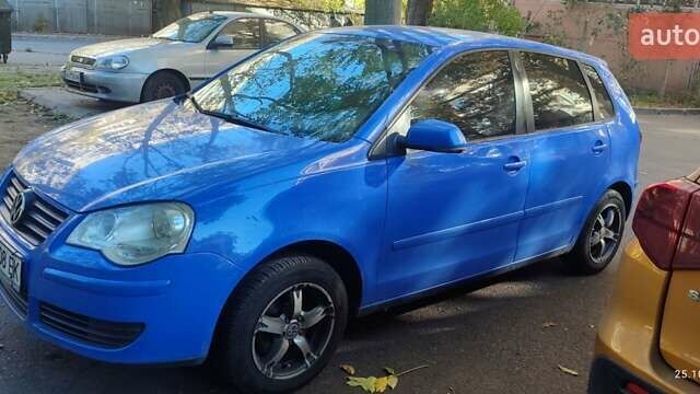 Синій Фольксваген Поло, об'ємом двигуна 1.39 л та пробігом 113 тис. км за 4200 $, фото 6 на Automoto.ua