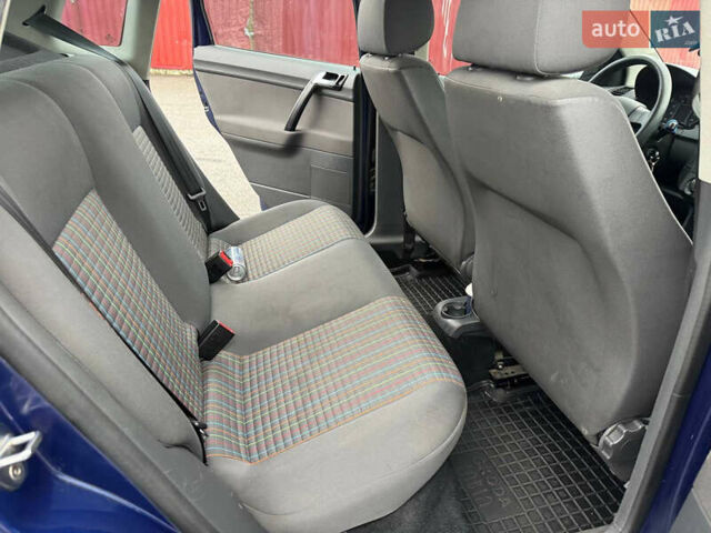 Синий Фольксваген Поло, объемом двигателя 1.4 л и пробегом 172 тыс. км за 5500 $, фото 10 на Automoto.ua