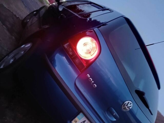 Синий Фольксваген Поло, объемом двигателя 1.4 л и пробегом 146 тыс. км за 5000 $, фото 1 на Automoto.ua