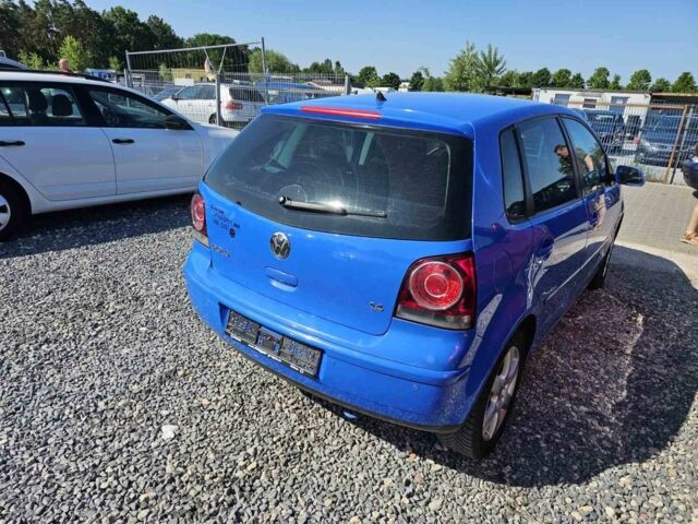 Синий Фольксваген Поло, объемом двигателя 1.4 л и пробегом 231 тыс. км за 5500 $, фото 7 на Automoto.ua