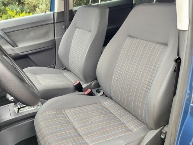 Синий Фольксваген Поло, объемом двигателя 1.4 л и пробегом 185 тыс. км за 5800 $, фото 8 на Automoto.ua