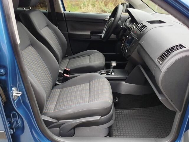 Синий Фольксваген Поло, объемом двигателя 1.4 л и пробегом 185 тыс. км за 5800 $, фото 11 на Automoto.ua