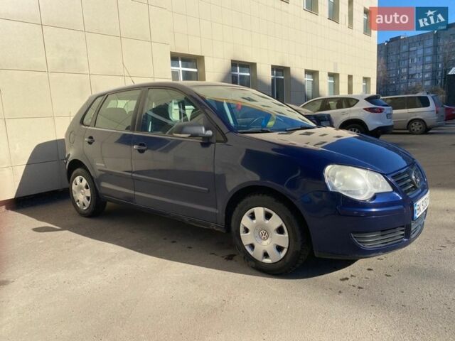 Синий Фольксваген Поло, объемом двигателя 1.39 л и пробегом 280 тыс. км за 4200 $, фото 3 на Automoto.ua